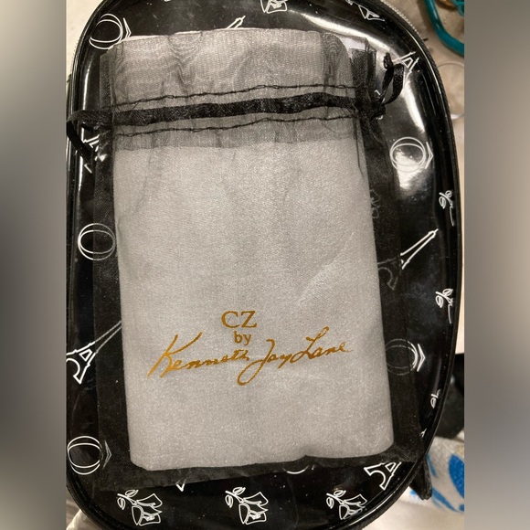 NIB KENNETH JAY LANE CZ earrings.A stud w/baguette CZs & a “pearl” in the center - Picture 3 of 6